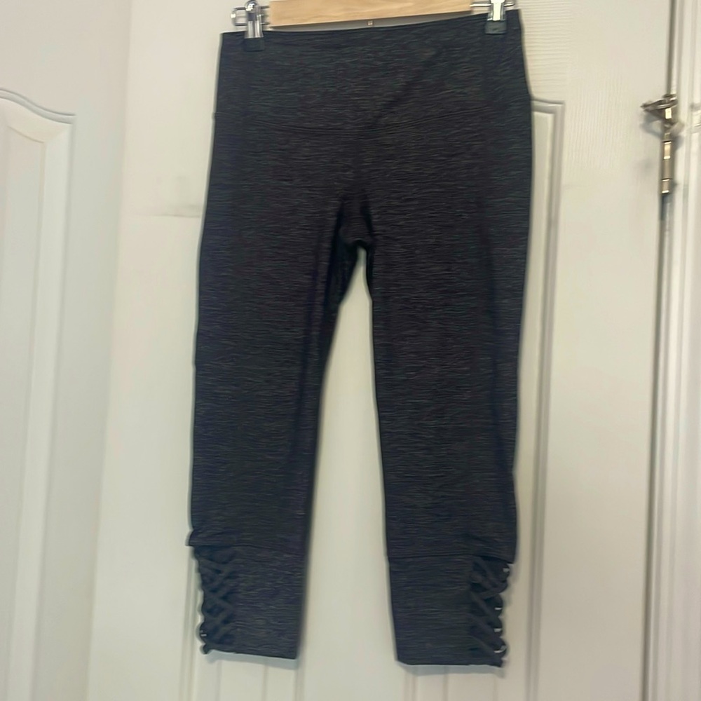 Grey Small Athleta crop pants